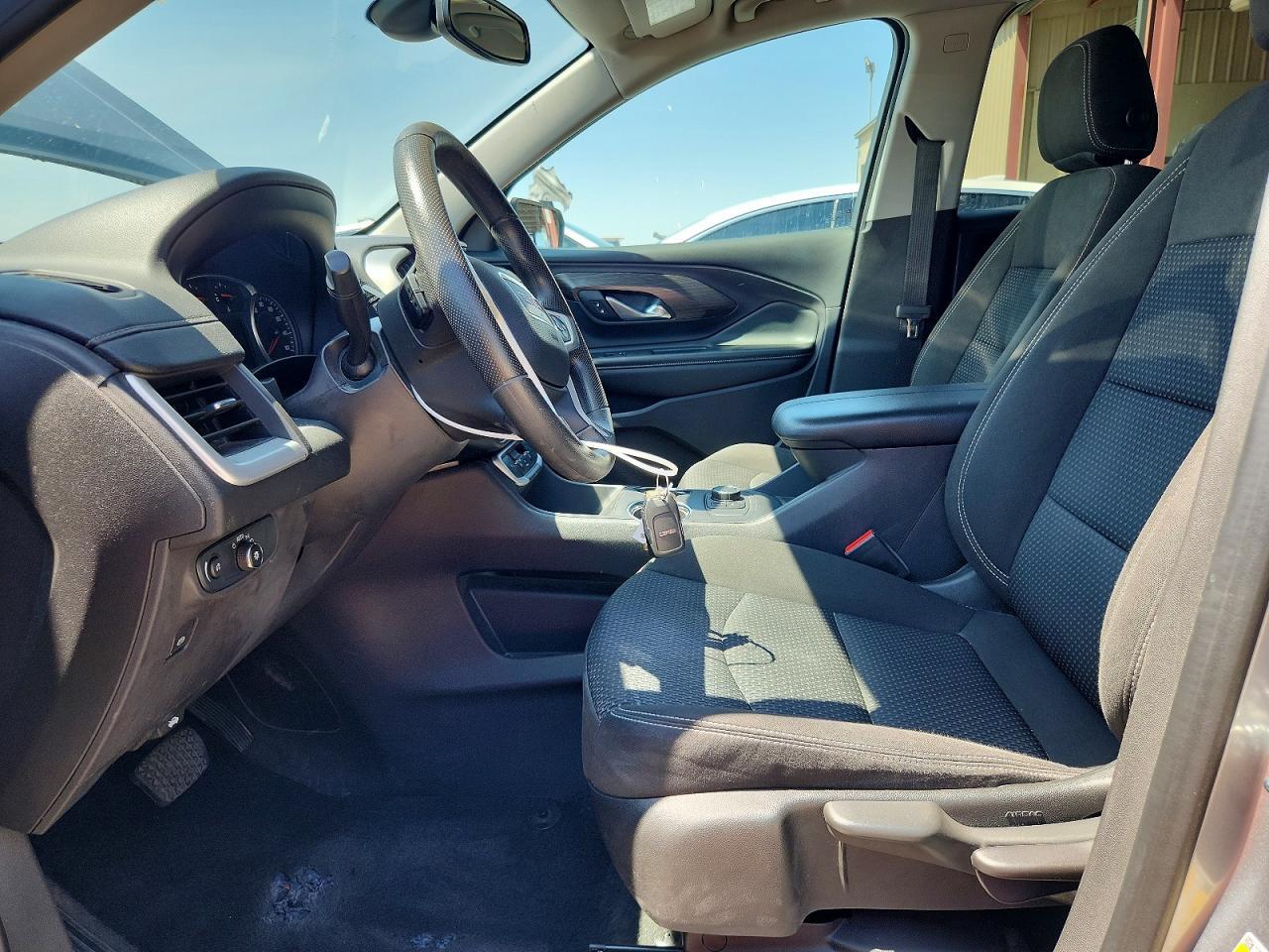 2024 GMC TERRAIN SLE — Фото 7 из 12