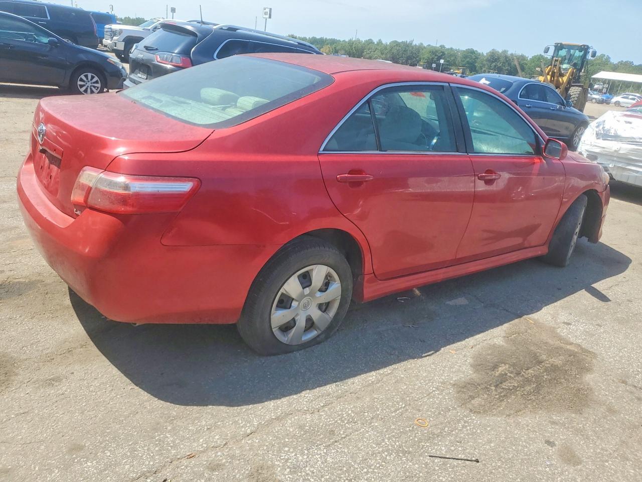 2008 TOYOTA CAMRY LE — Фото 3 из 12