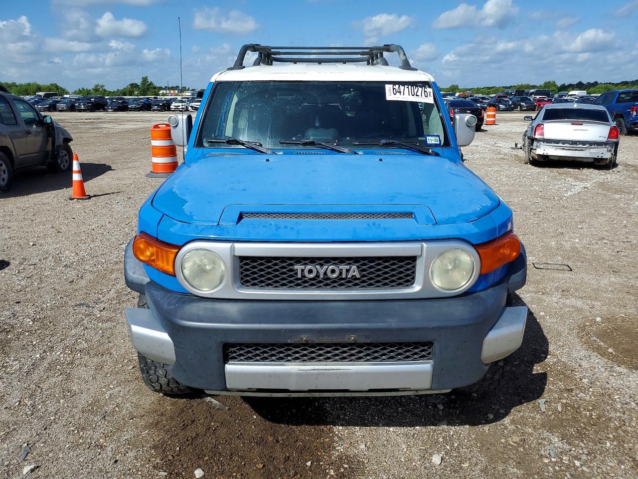 2008 TOYOTA FJ CRUISER BASE — Фото 5 из 12