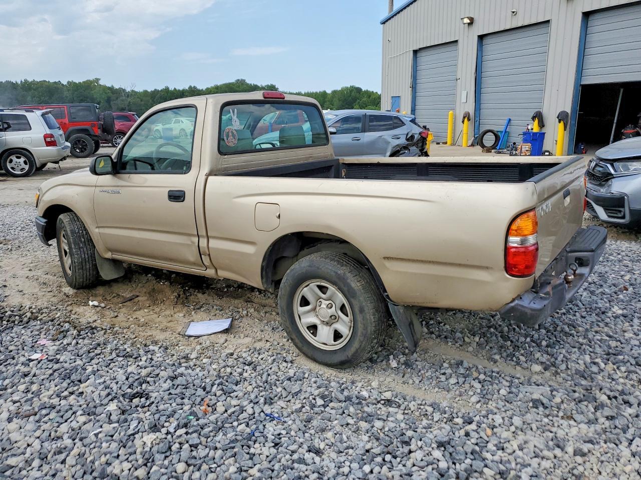 2004 TOYOTA TACOMA BASE — Фото 2 из 12
