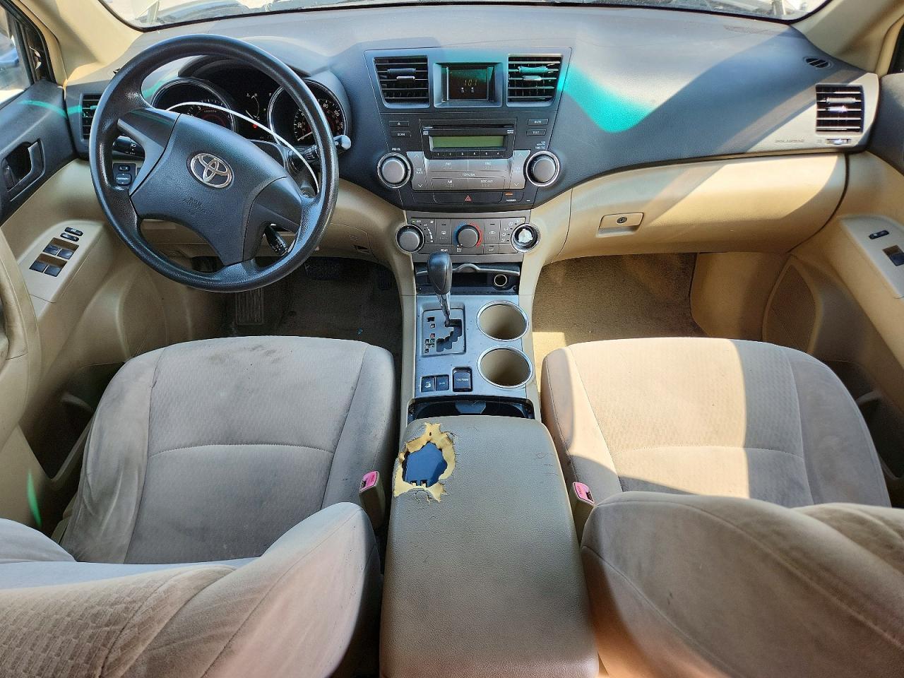 2008 TOYOTA HIGHLANDER BASE — Фото 8 из 13