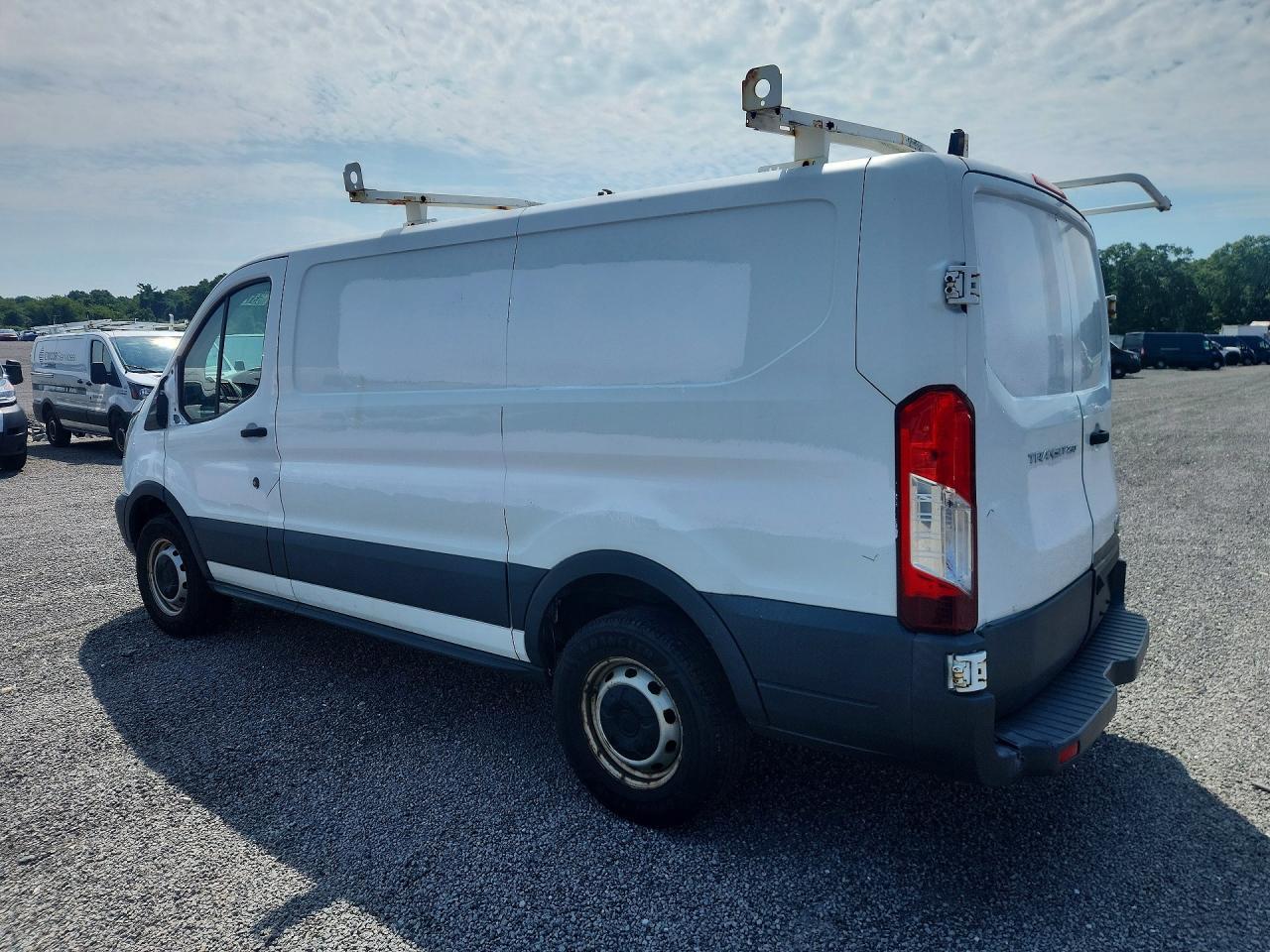 2020 FORD TRANSIT T-250 — Фото 2 из 13
