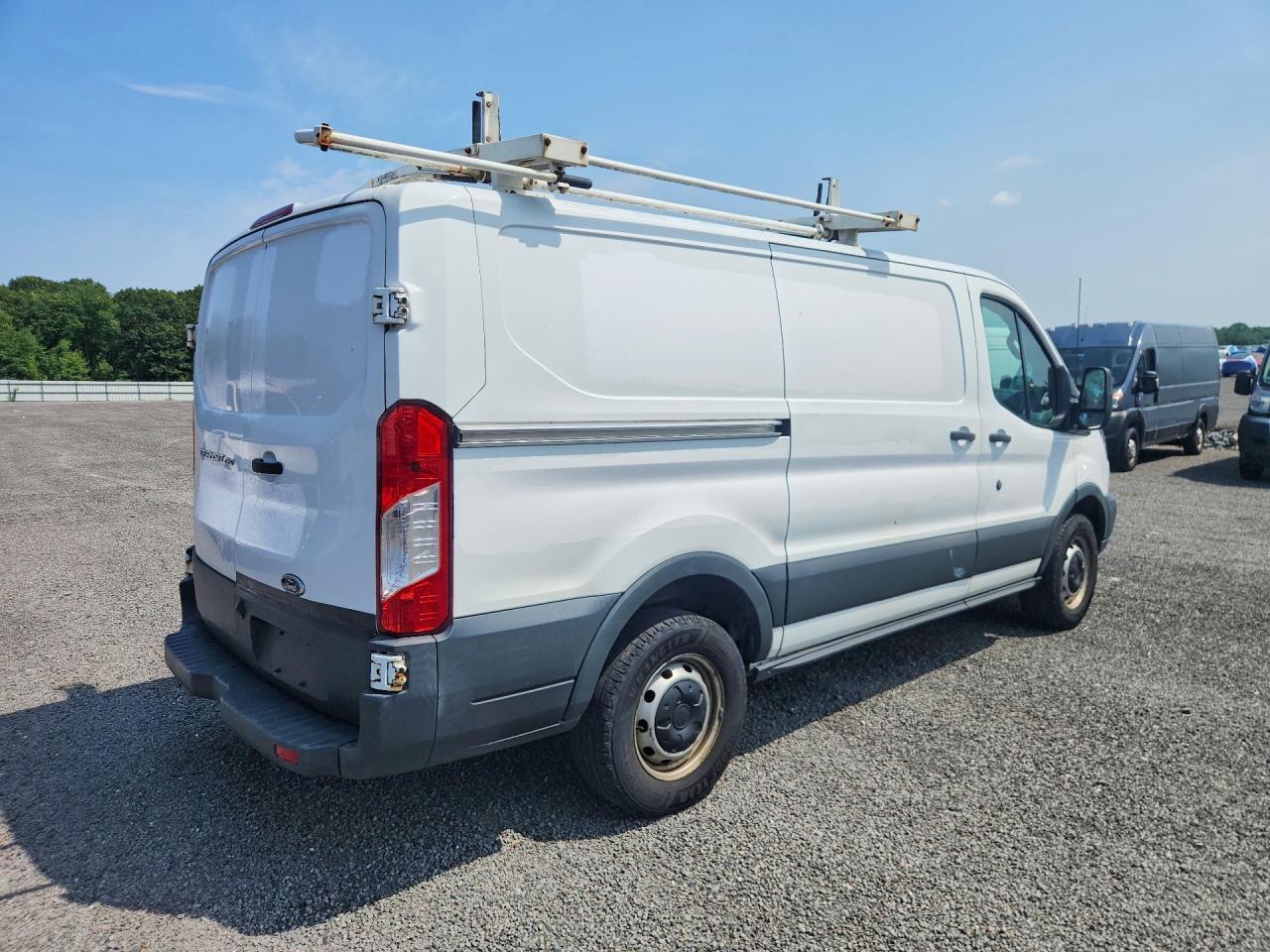 2020 FORD TRANSIT T-250 — Фото 3 из 13