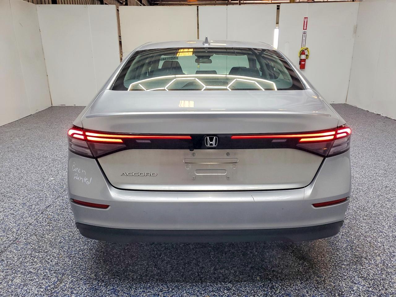 2024 HONDA ACCORD EX — Фото 6 из 12
