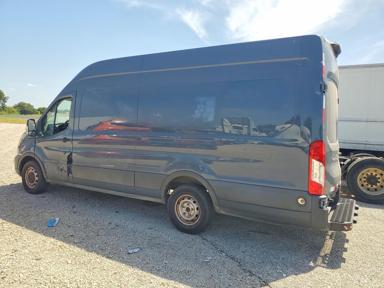 2020 FORD TRANSIT T-250 — Фото 2 из 12