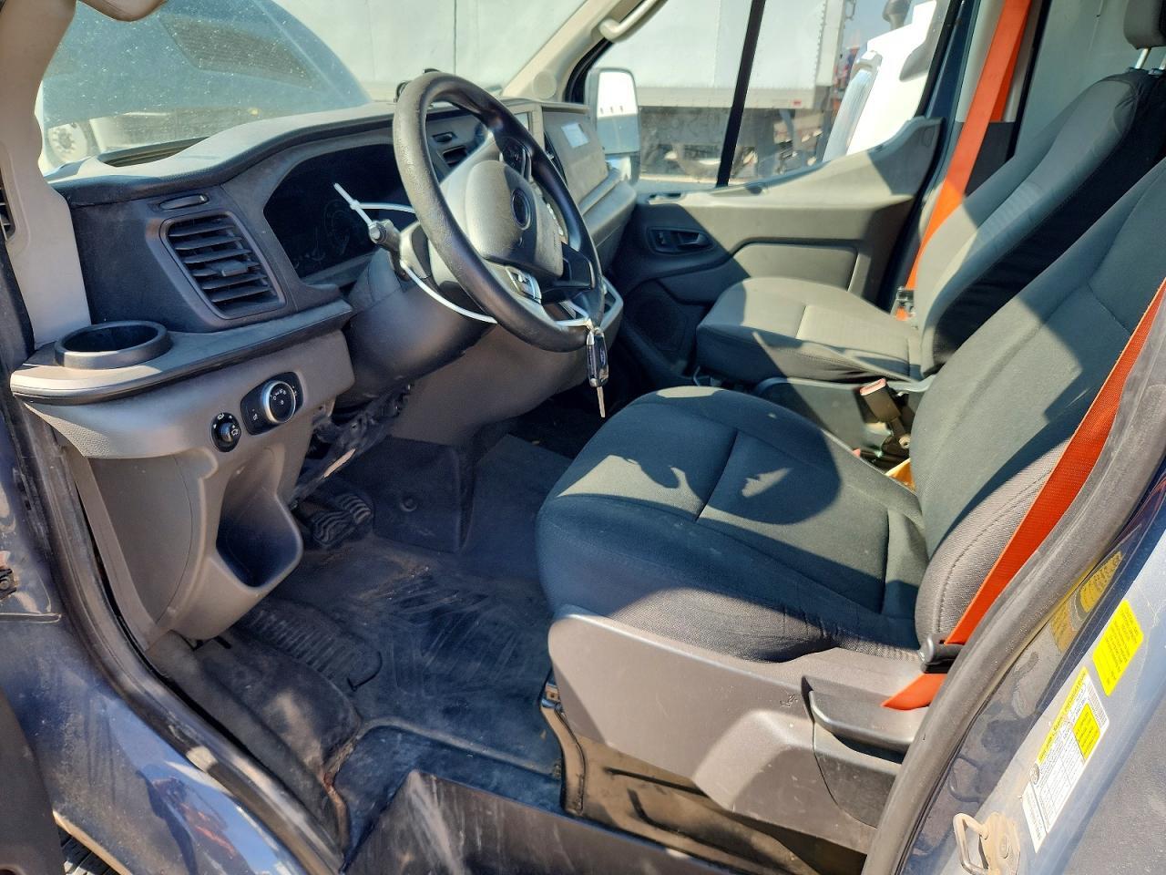 2020 FORD TRANSIT T-250 — Фото 7 из 12