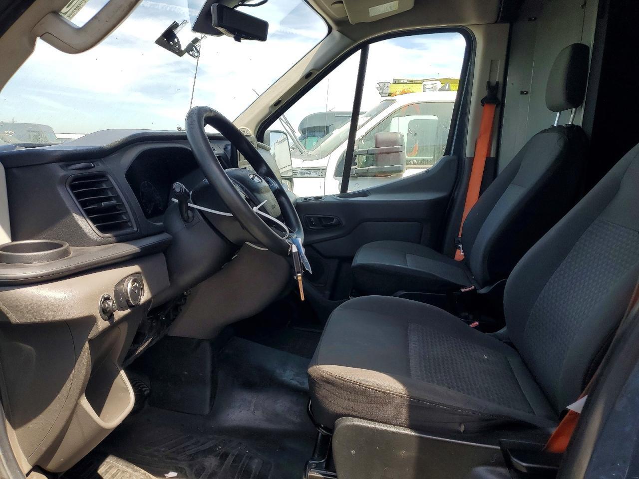 2020 FORD TRANSIT T-250 — Фото 7 из 13