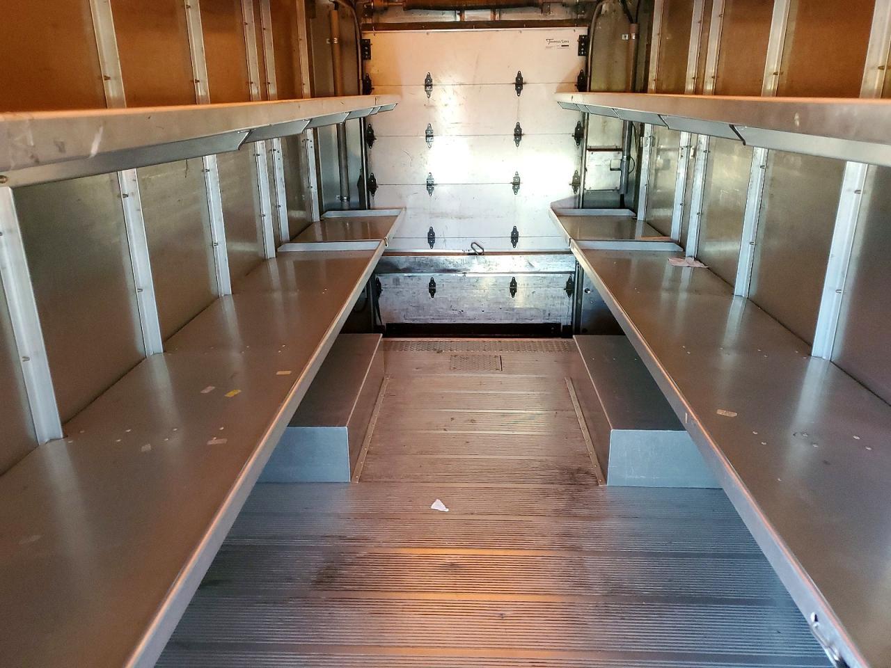 2020 FREIGHTLINER CHASSIS M LINE WALK-IN VAN — Фото 10 из 13