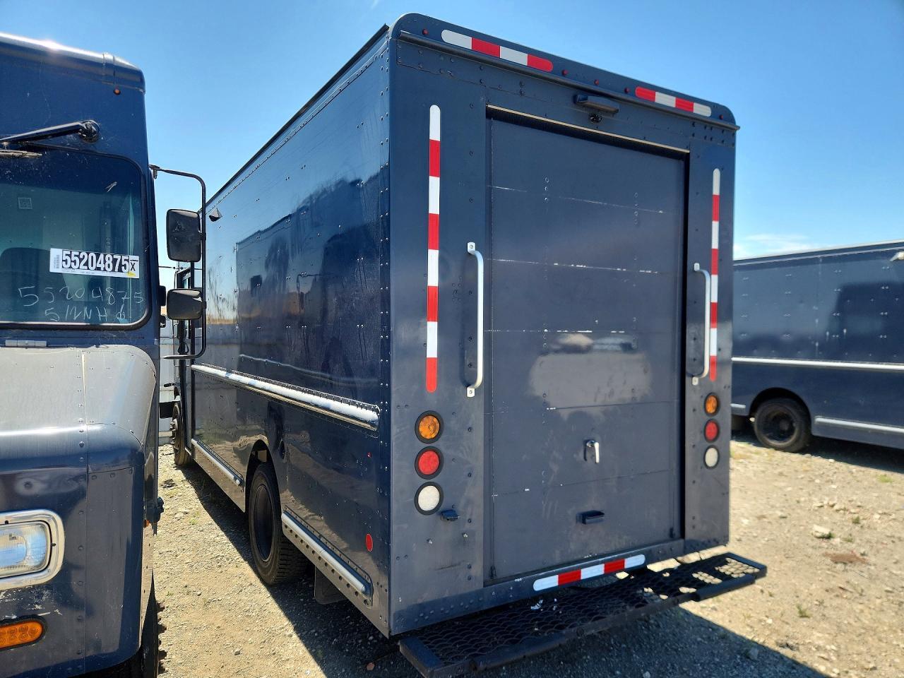 2020 FREIGHTLINER CHASSIS M LINE WALK-IN VAN — Фото 2 из 13