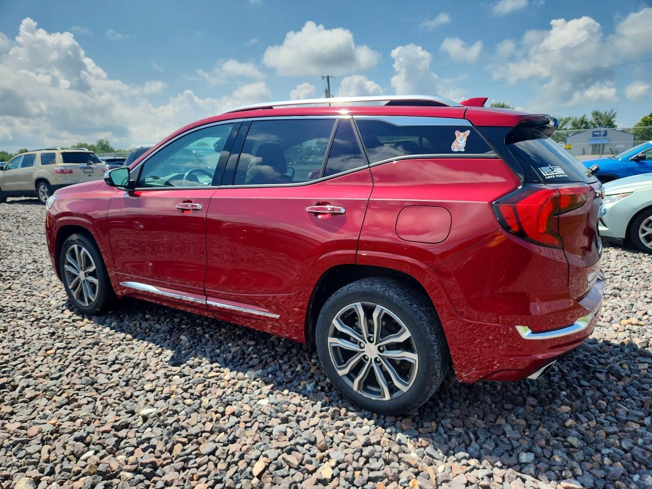 2020 GMC TERRAIN DENALI — Фото 2 из 14