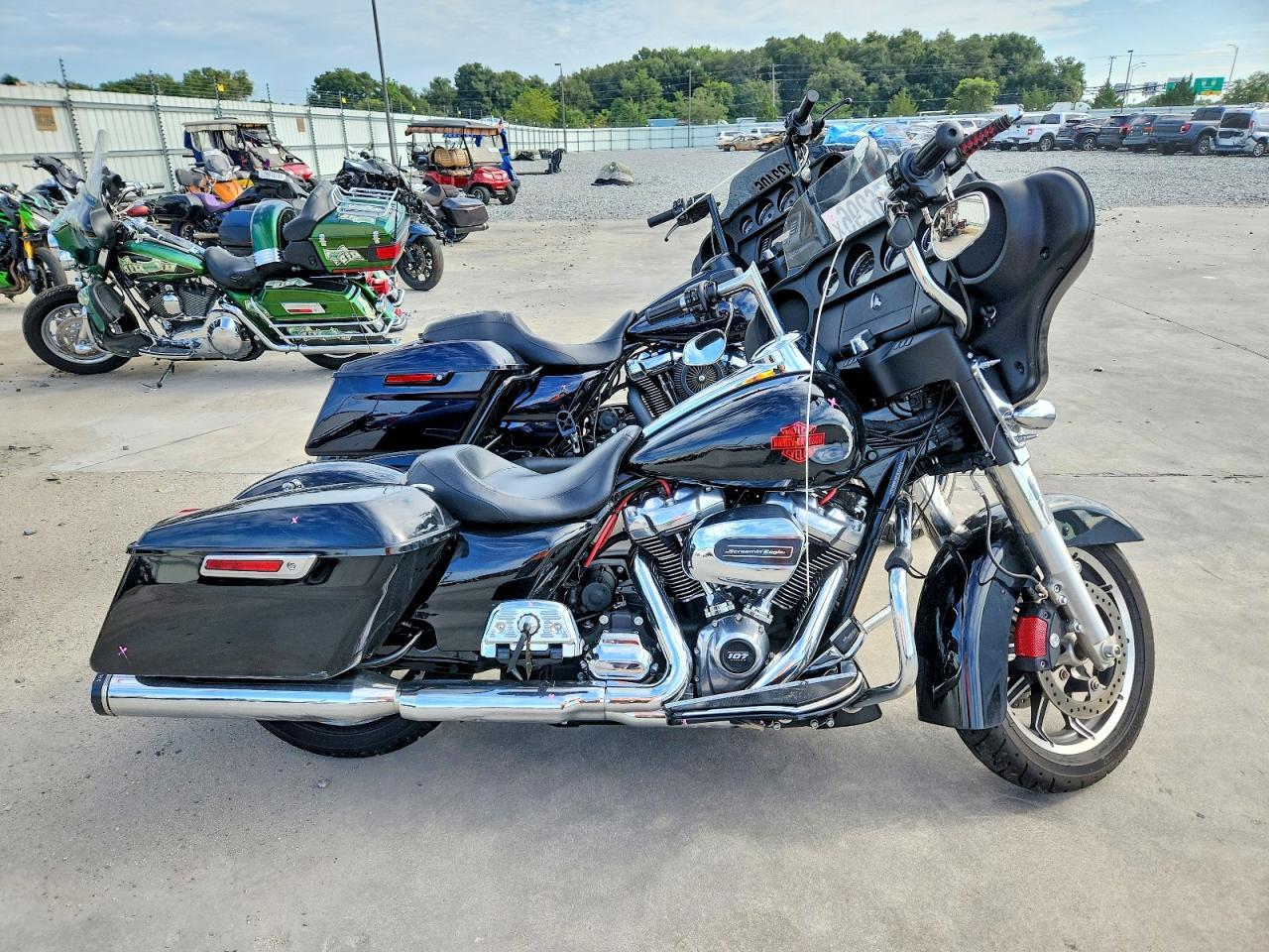 2020 HARLEY-DAVIDSON FLHT 1HD1FVC15LB600704