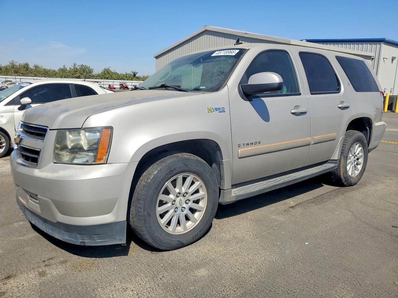 2009 CHEVROLET TAHOE 1GNFC13559R104174