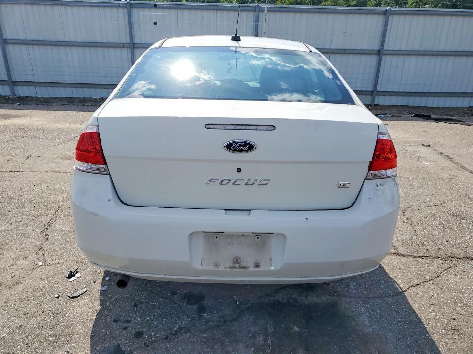 2009 FORD FOCUS SE — Фото 6 из 12