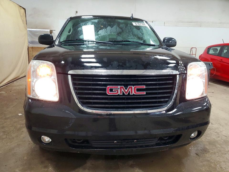 1GKFK33099J121929 2009 GMC YUKON photo no. 5