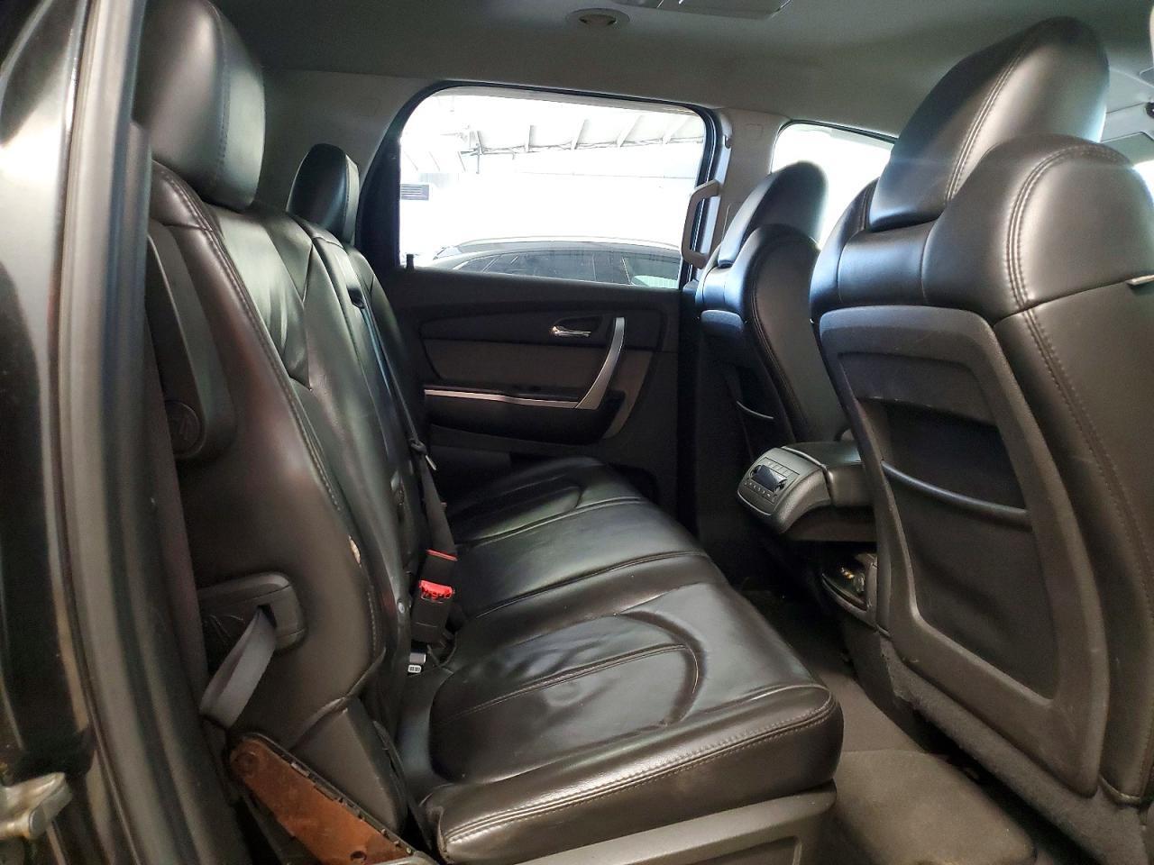 2009 GMC ACADIA SLT-1 — Фото 11 из 13