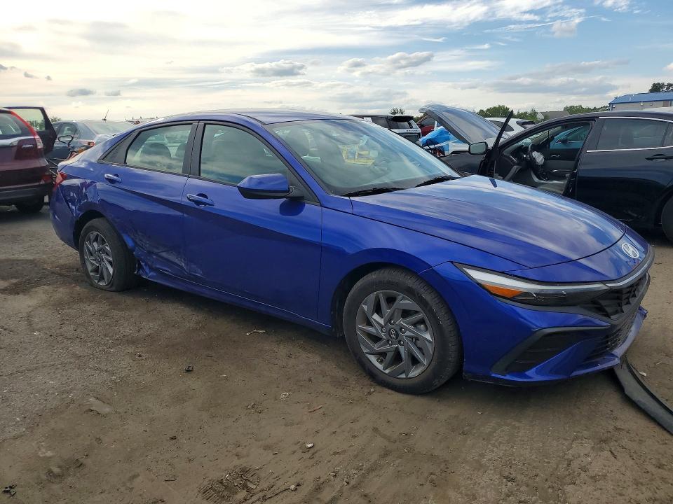 KMHLM4DJ2RU106558 2024 HYUNDAI ELANTRA photo no. 4