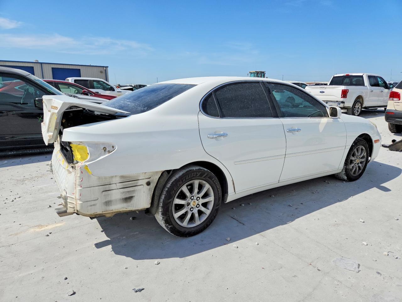 2002 LEXUS ES 300 — Фото 3 из 13