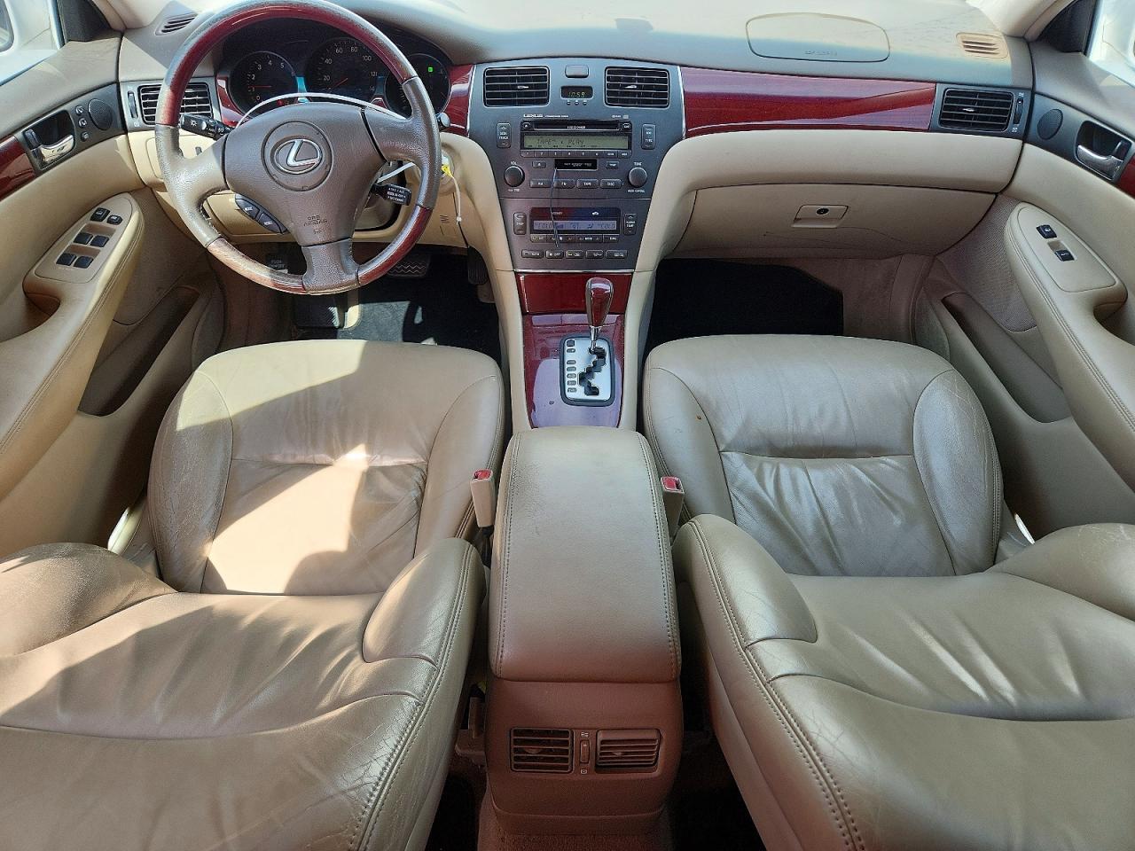 2002 LEXUS ES 300 — Фото 8 из 13