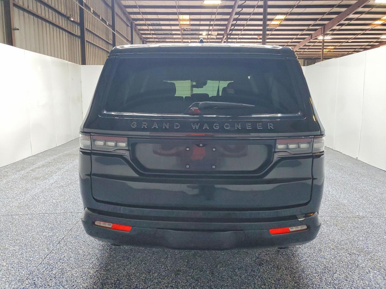2024 JEEP GRAND WAGONEER L SERIES II — Фото 6 из 13