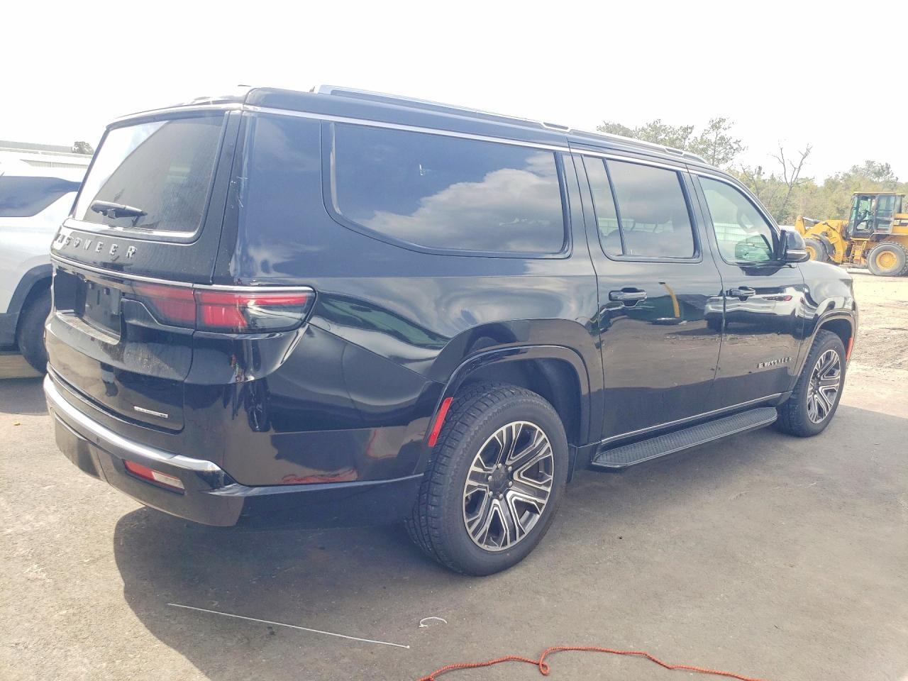 2024 JEEP WAGONEER L SERIES II — Фото 3 из 14