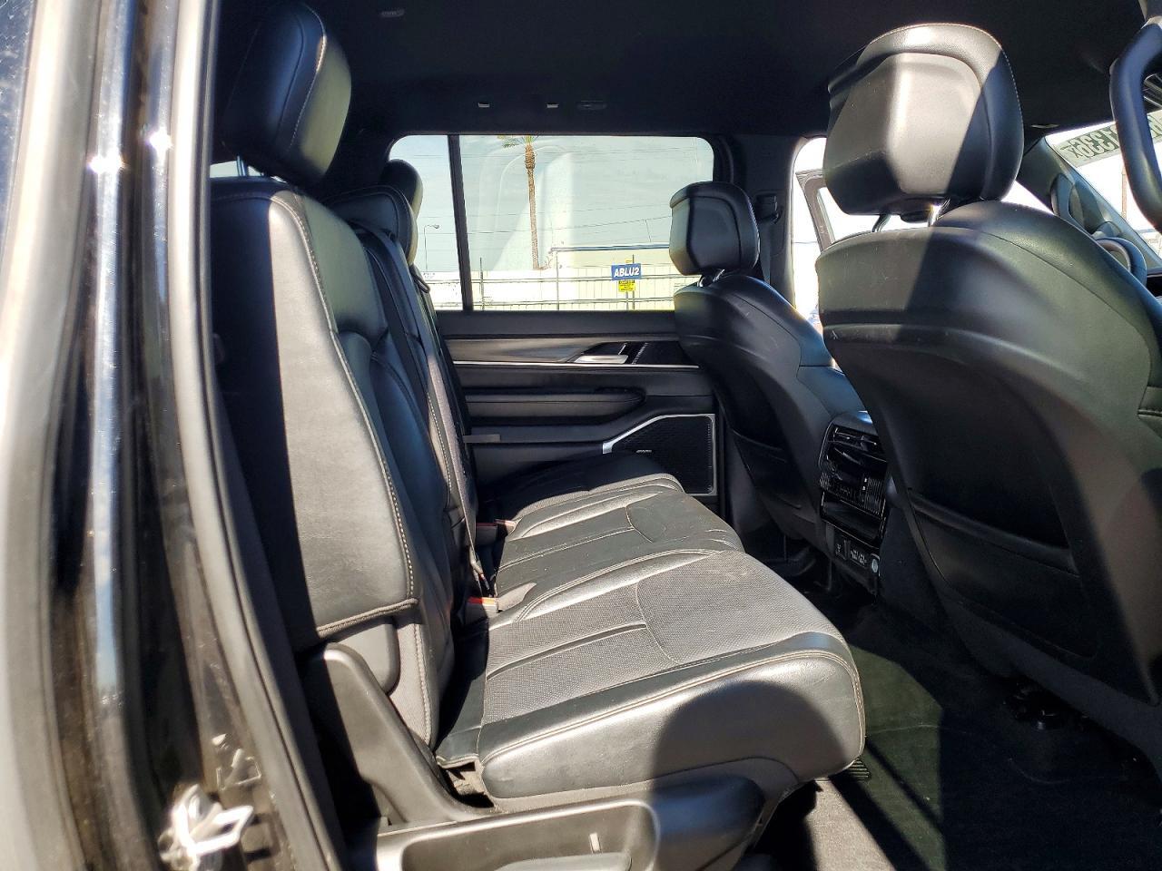 2024 JEEP WAGONEER L SERIES II — Фото 11 из 13