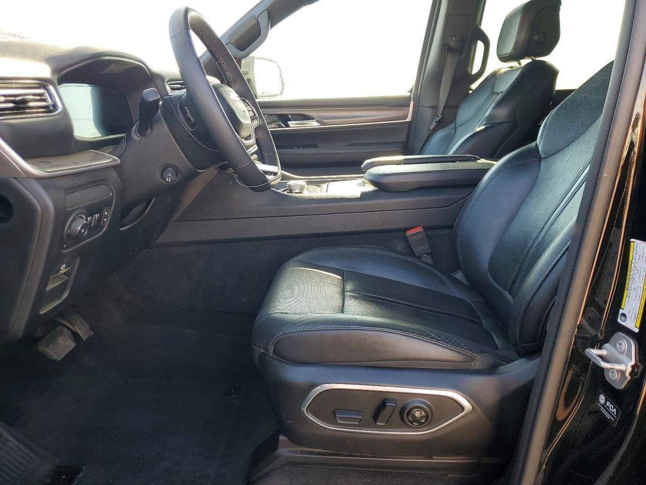 2024 JEEP WAGONEER L SERIES II — Фото 7 из 13