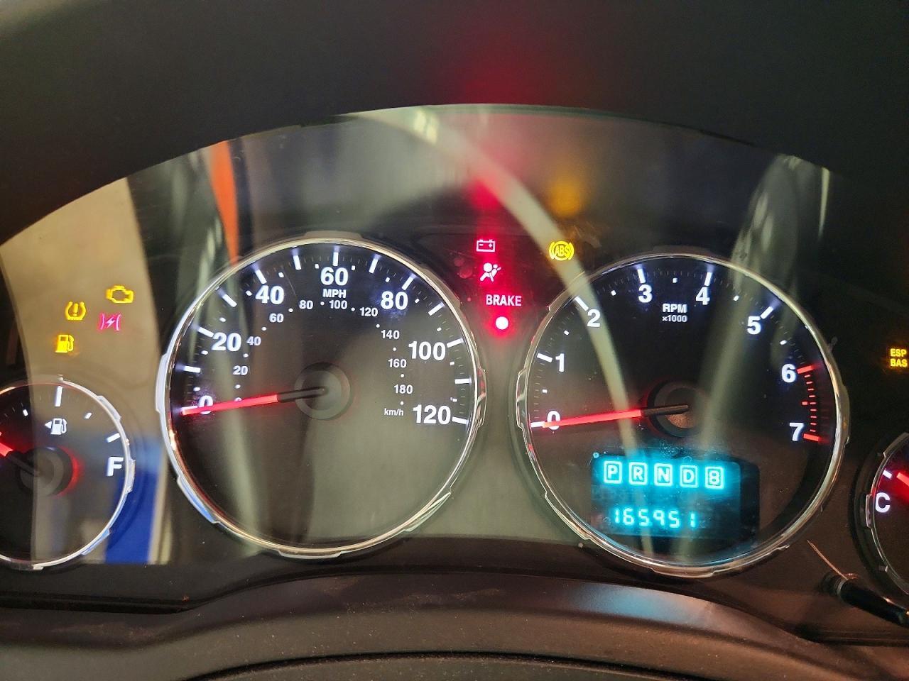 2009 JEEP LIBERTY SPORT — Фото 9 из 13