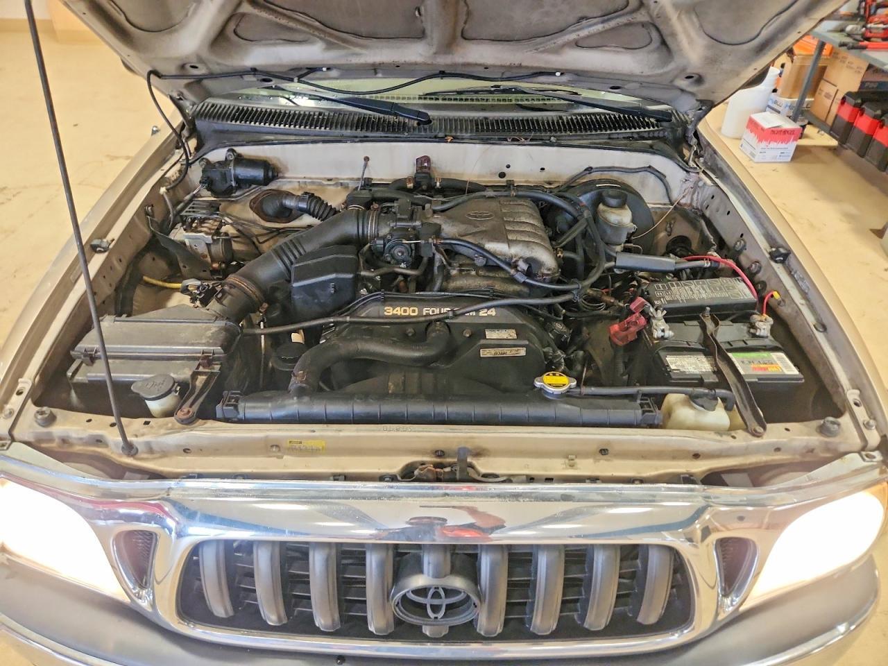 2003 TOYOTA TACOMA V6 — Фото 11 из 12