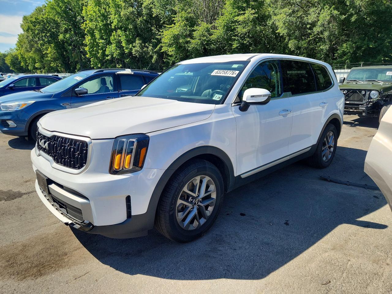 2024 KIA TELLURIDE LX