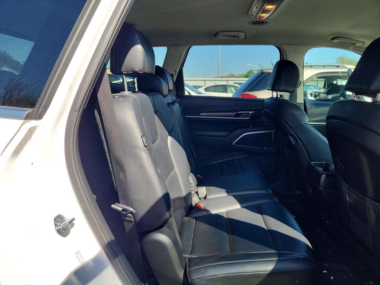 2024 KIA TELLURIDE LX — Фото 10 из 12