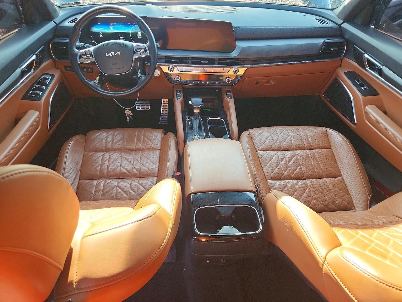2024 KIA TELLURIDE SX-PRESTIGE X-PRO — Фото 8 из 14
