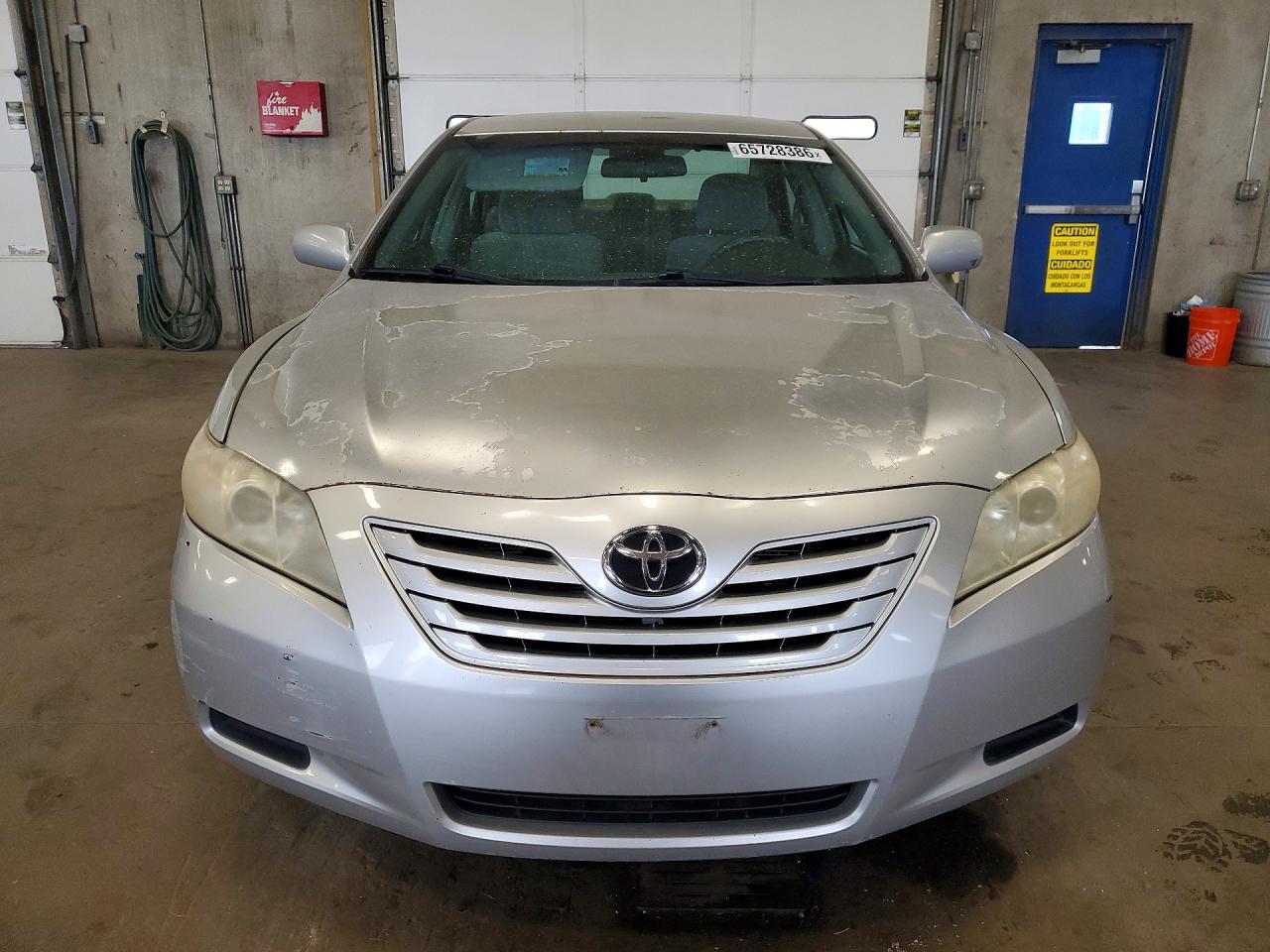 2009 TOYOTA CAMRY LE — Фото 5 из 12
