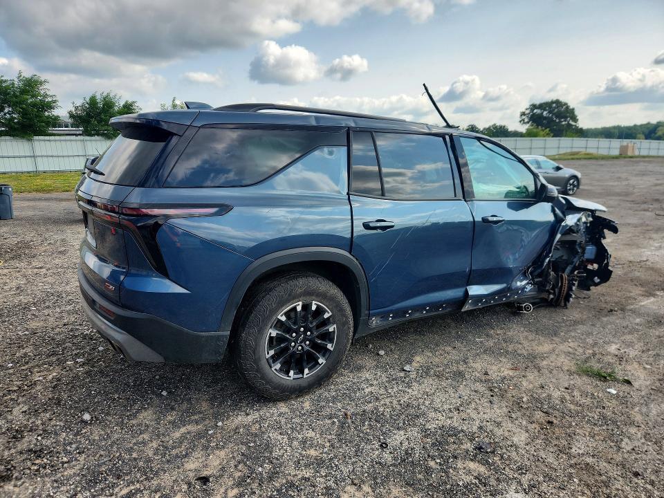 2024 CHEVROLET TRAVERSE LT Z71 — Фото 3 из 13