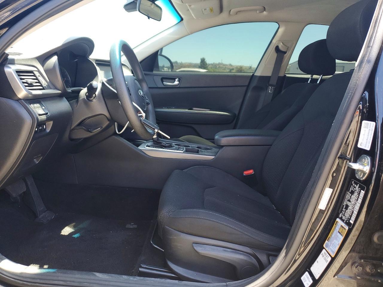2020 KIA OPTIMA LX — Фото 7 из 12