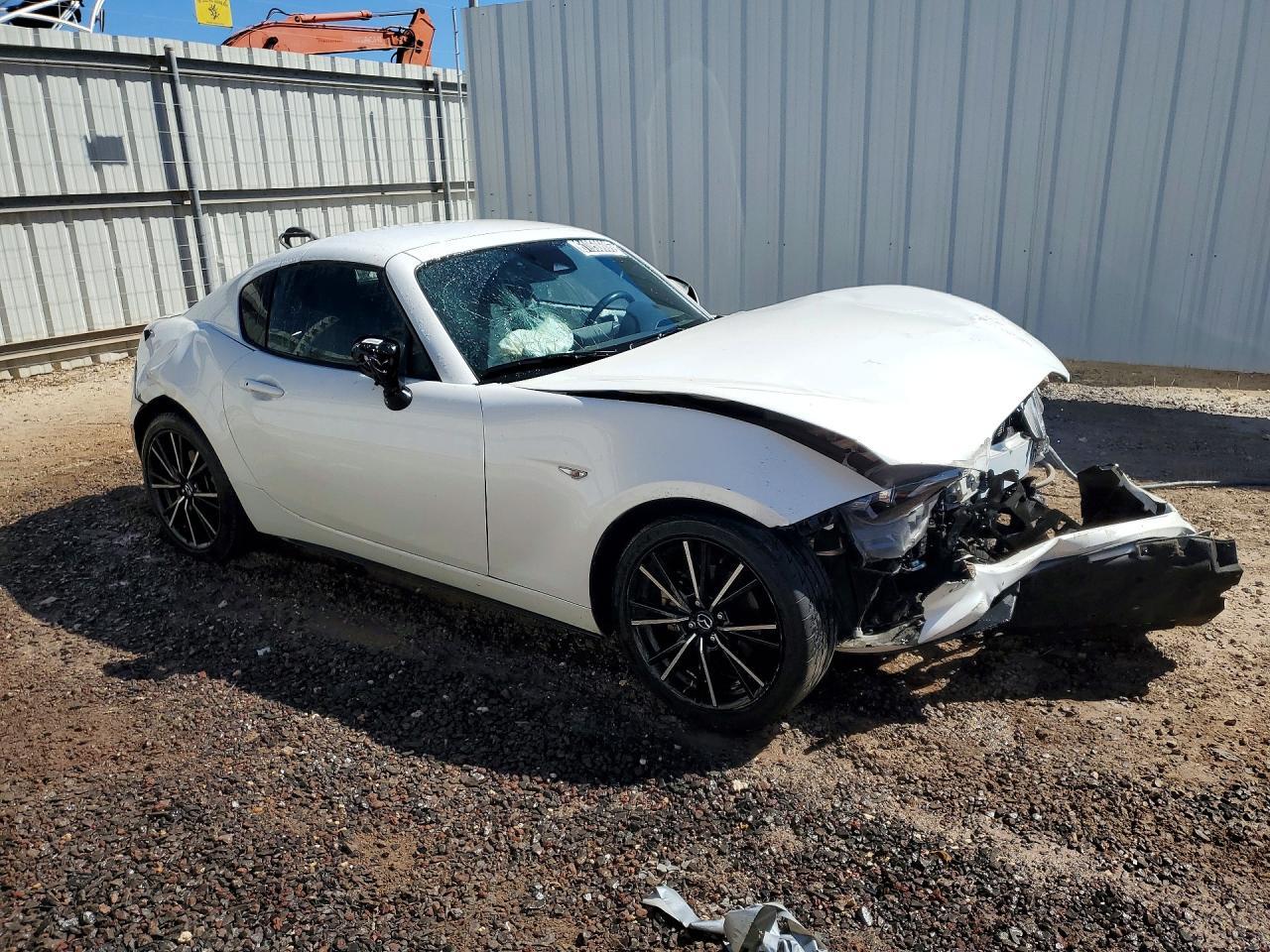 2024 MAZDA MX-5 — Фото 4 из 12