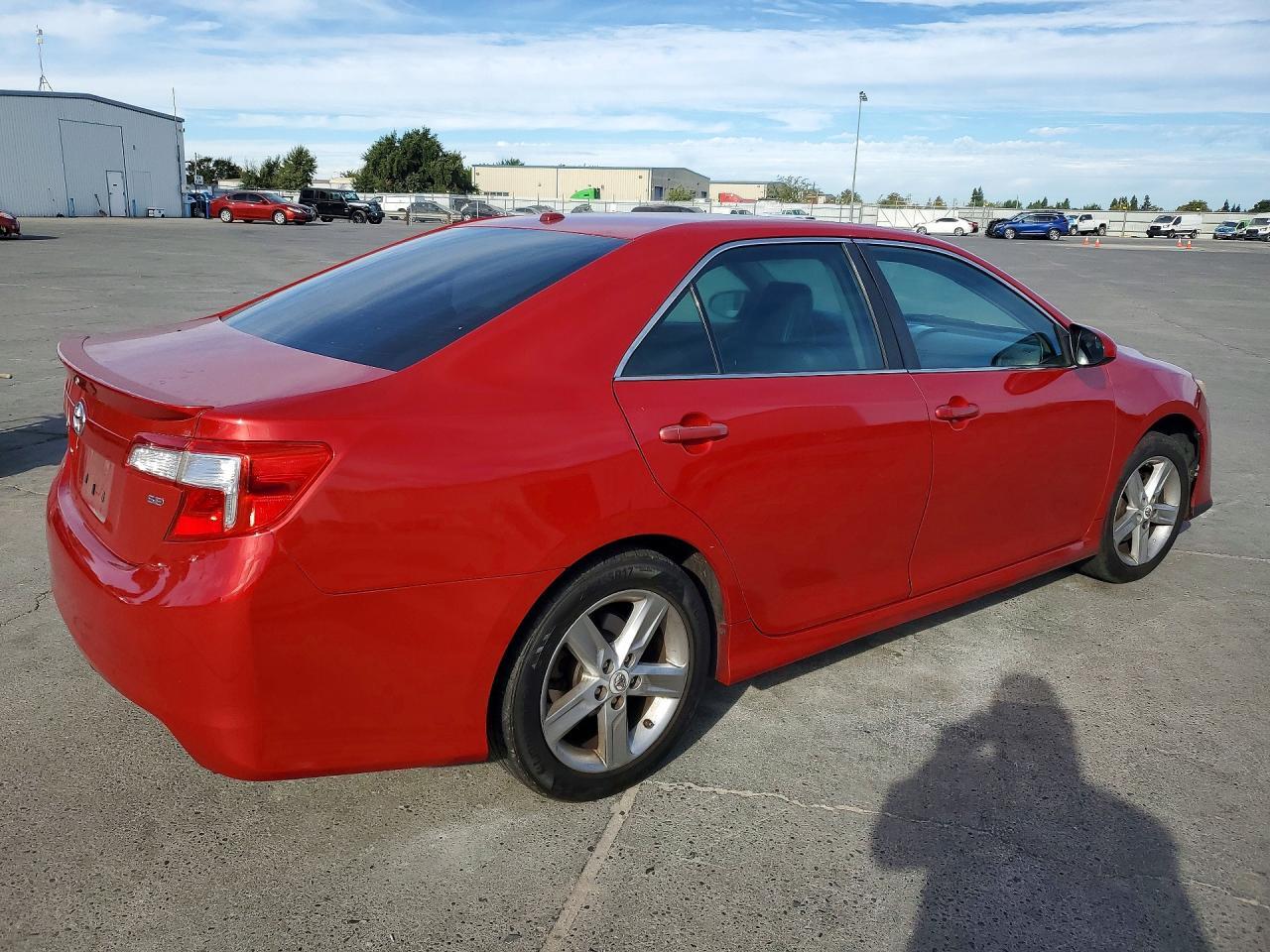 4T1BF1FK0CU534730 2012 TOYOTA CAMRY photo no. 3