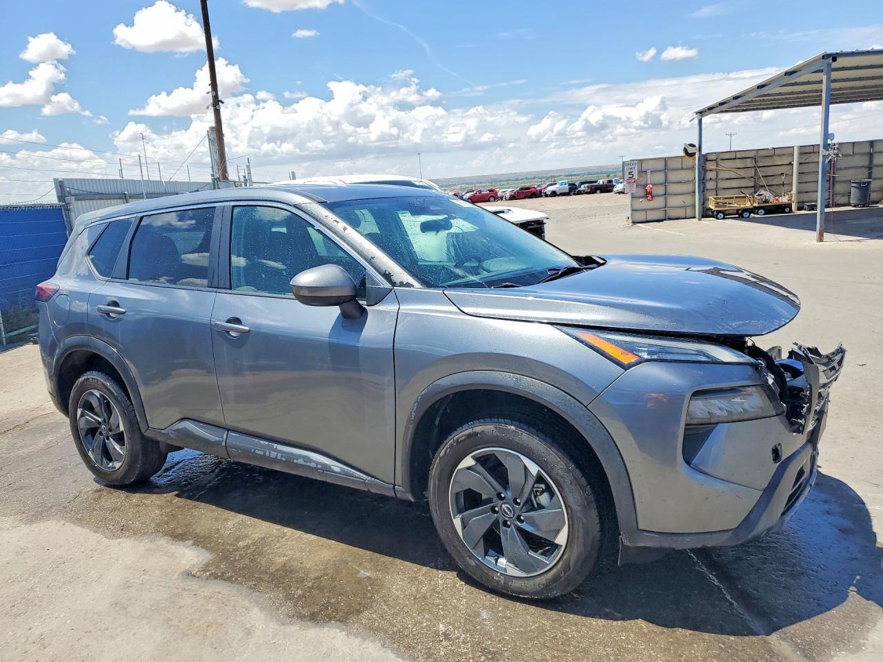 2024 NISSAN ROGUE SV — Фото 4 из 13