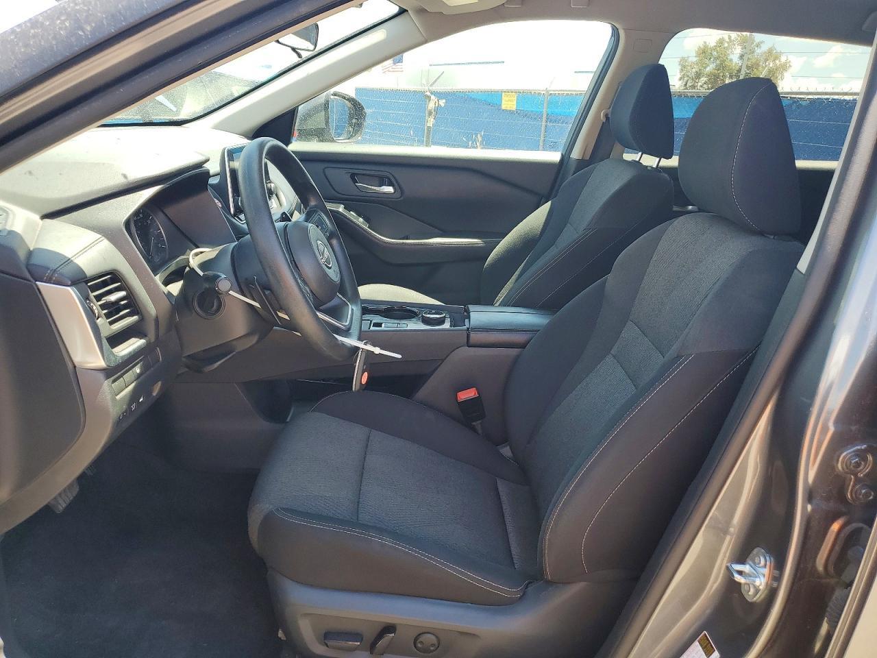 2024 NISSAN ROGUE SV — Фото 7 из 13