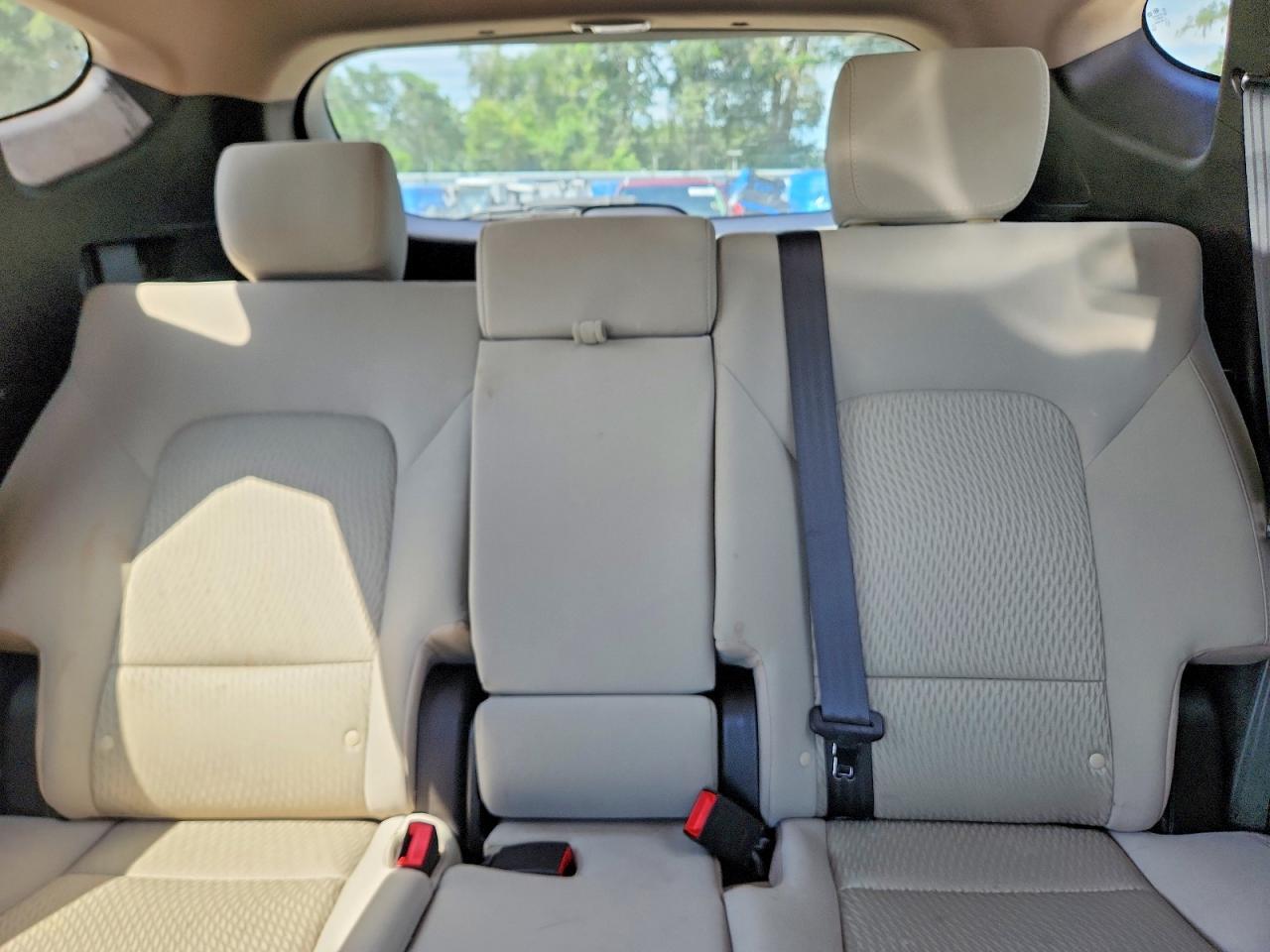 2016 HYUNDAI SANTA FE SPORT 2.4L — Фото 10 из 13