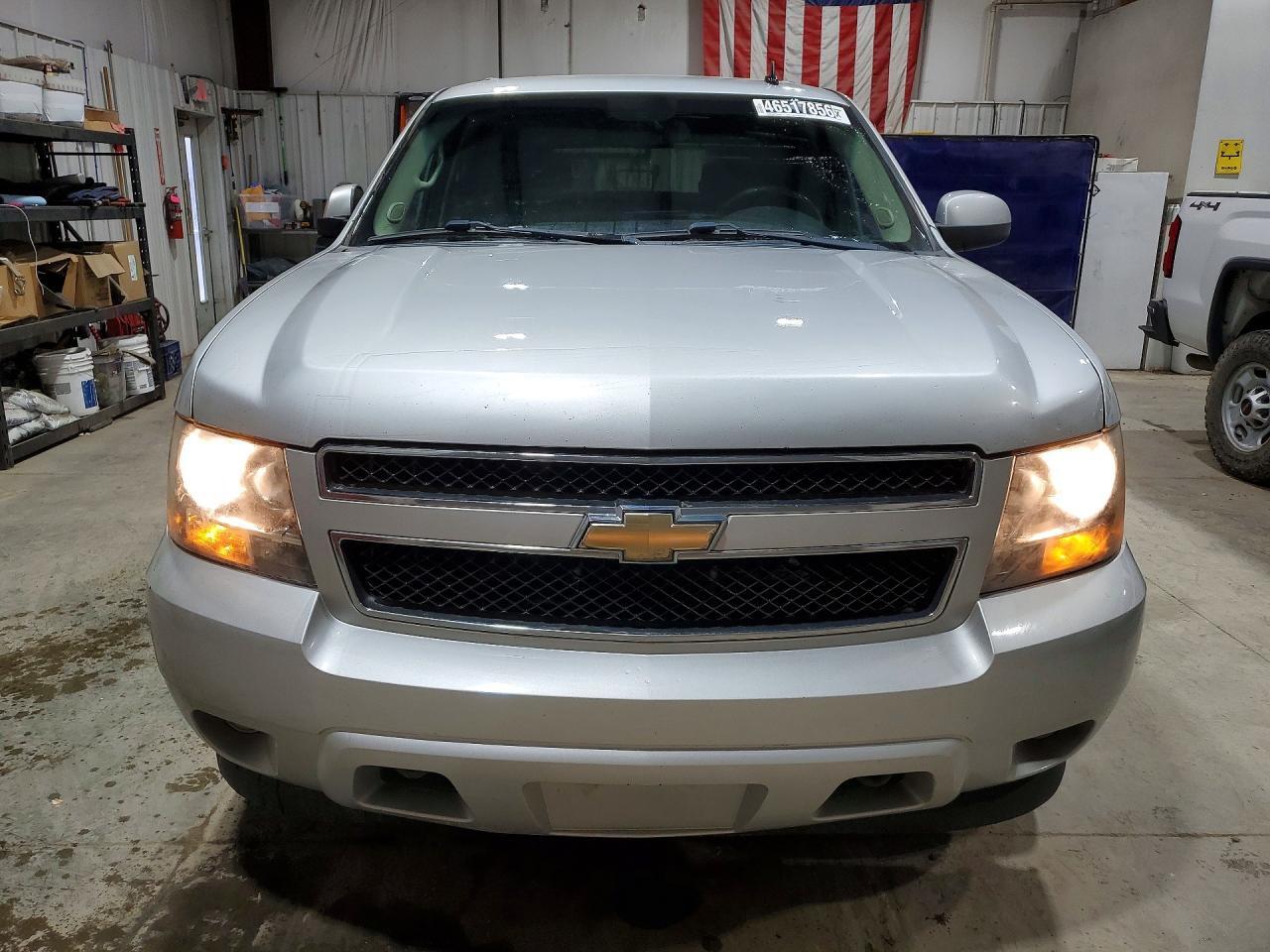 2010 CHEVROLET TAHOE K1500 LS — Фото 5 из 13