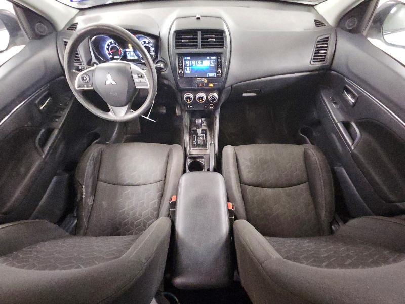 2020 MITSUBISHI OUTLANDER SPORT ES — Фото 8 из 14