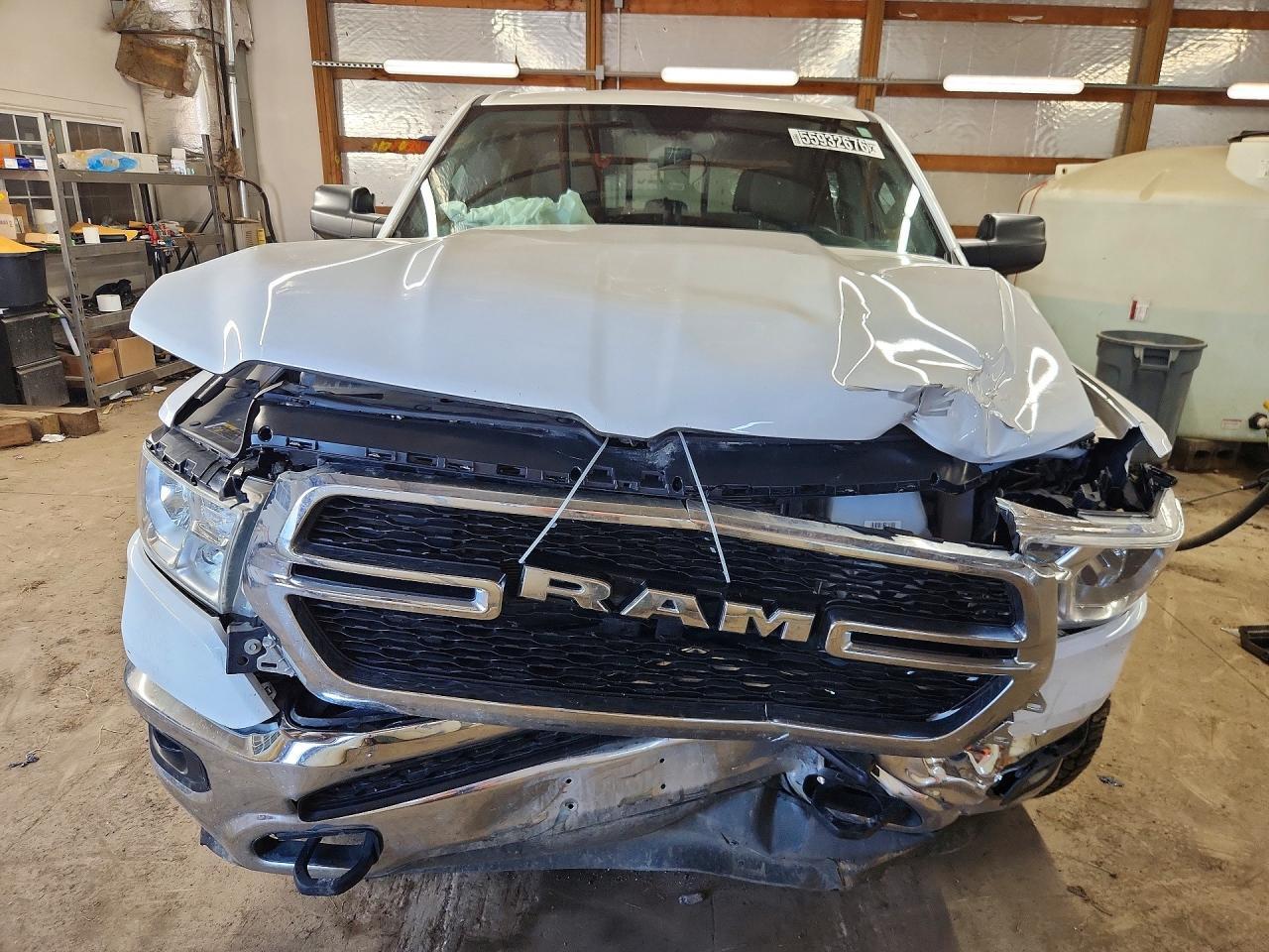 2024 RAM 1500 TRADESMAN — Фото 5 из 12