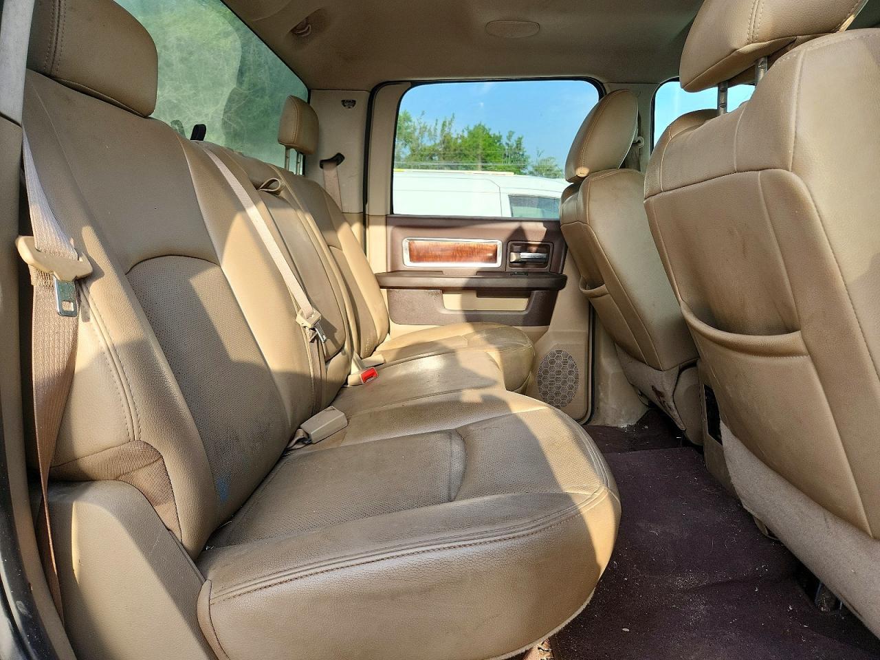 2010 DODGE RAM 2500 SLT — Фото 10 из 12