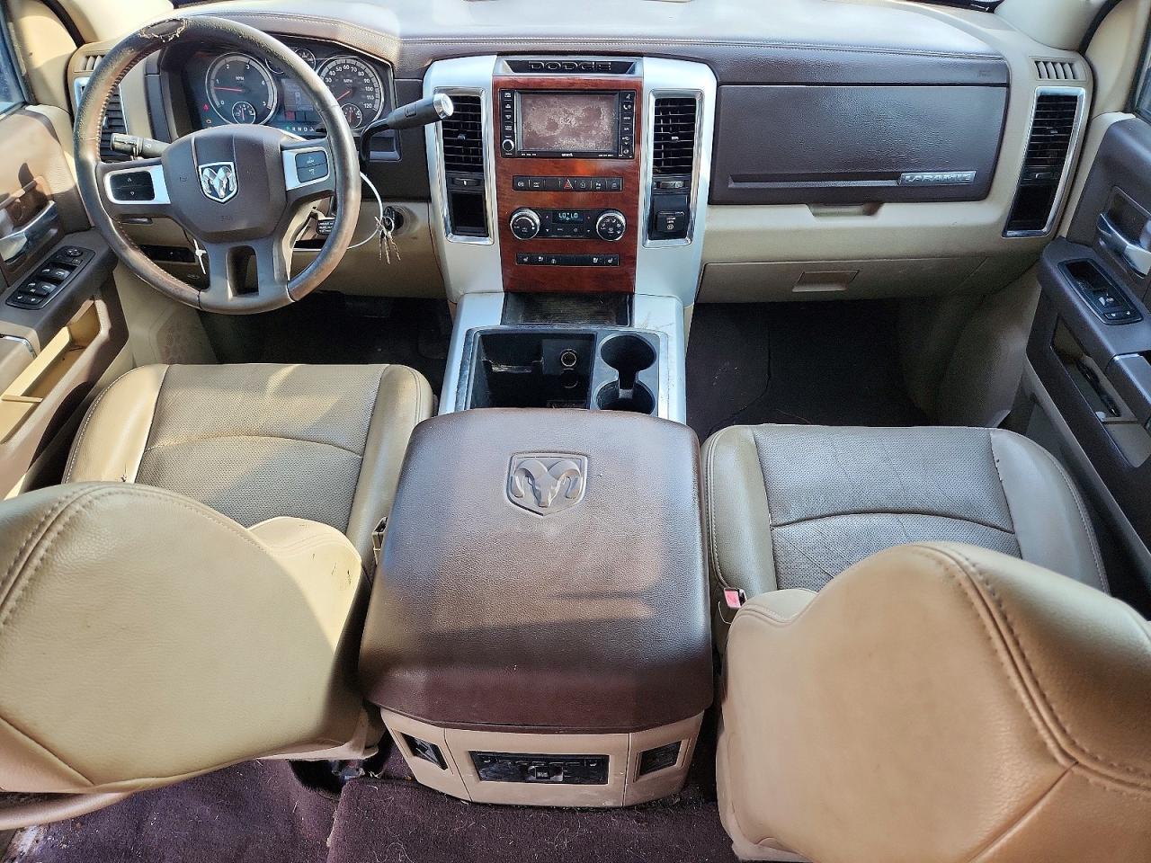 2010 DODGE RAM 2500 SLT — Фото 8 из 12