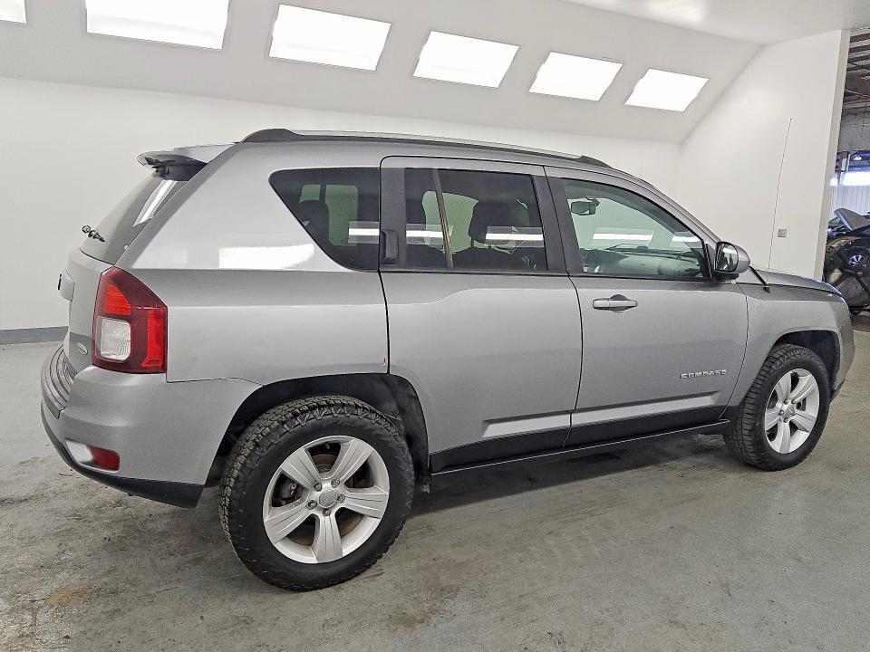 1C4NJDEB0GD617065 2016 JEEP COMPASS photo no. 3
