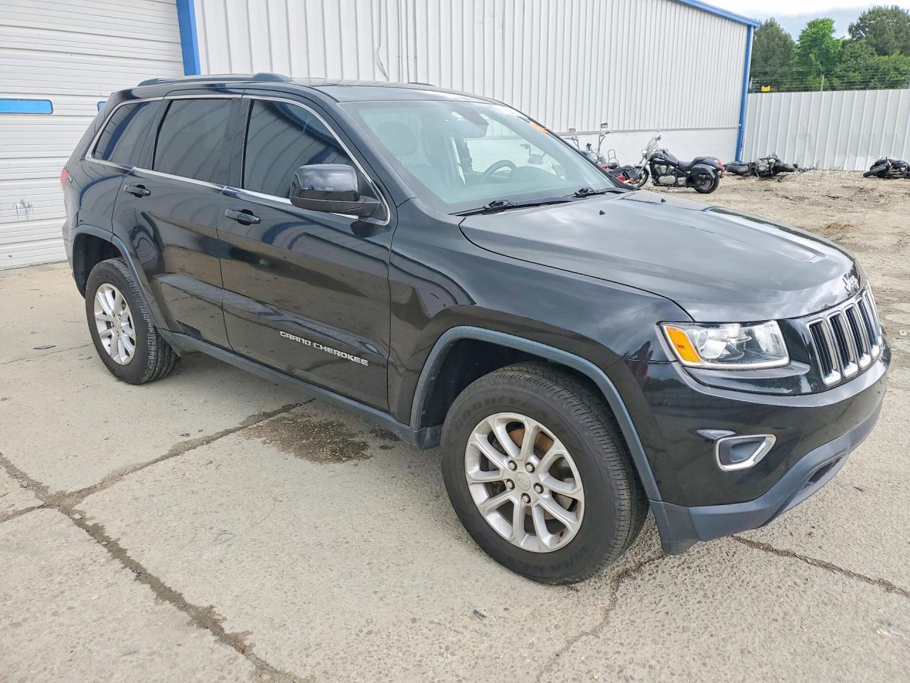 2016 JEEP GRAND CHEROKEE LAREDO — Фото 4 из 13