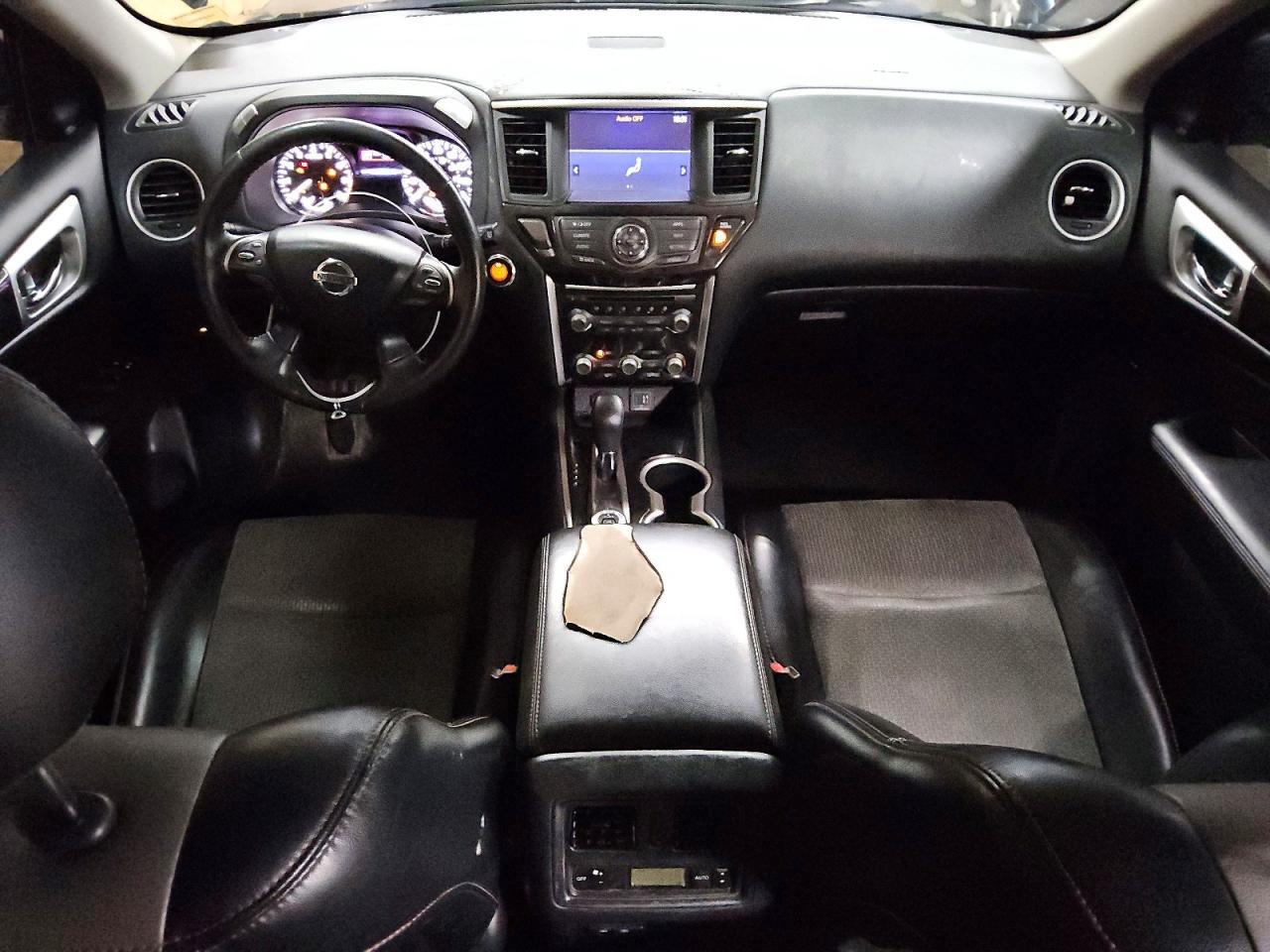 2020 NISSAN PATHFINDER SV — Фото 8 из 12