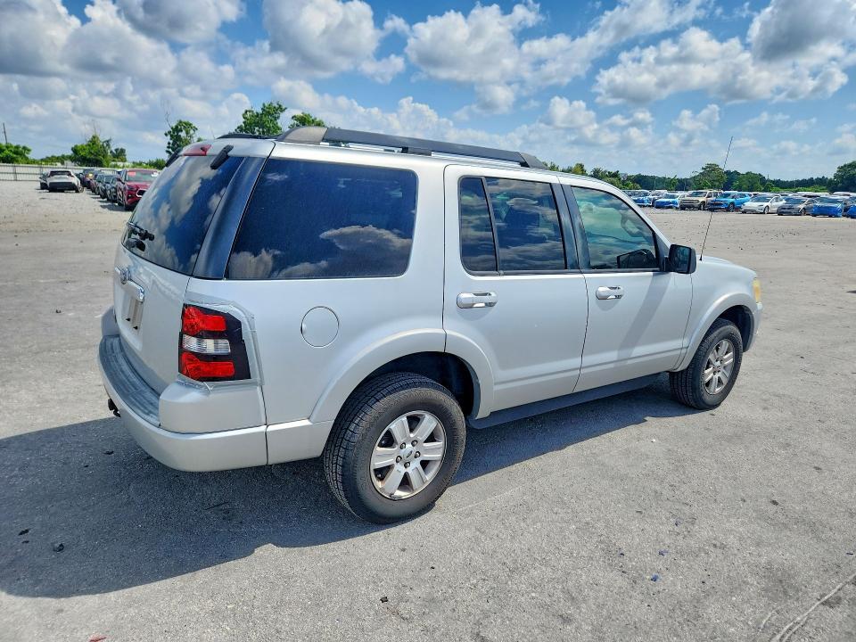 1FMEU6DE0AUA70574 2010 FORD EXPLORER photo no. 3