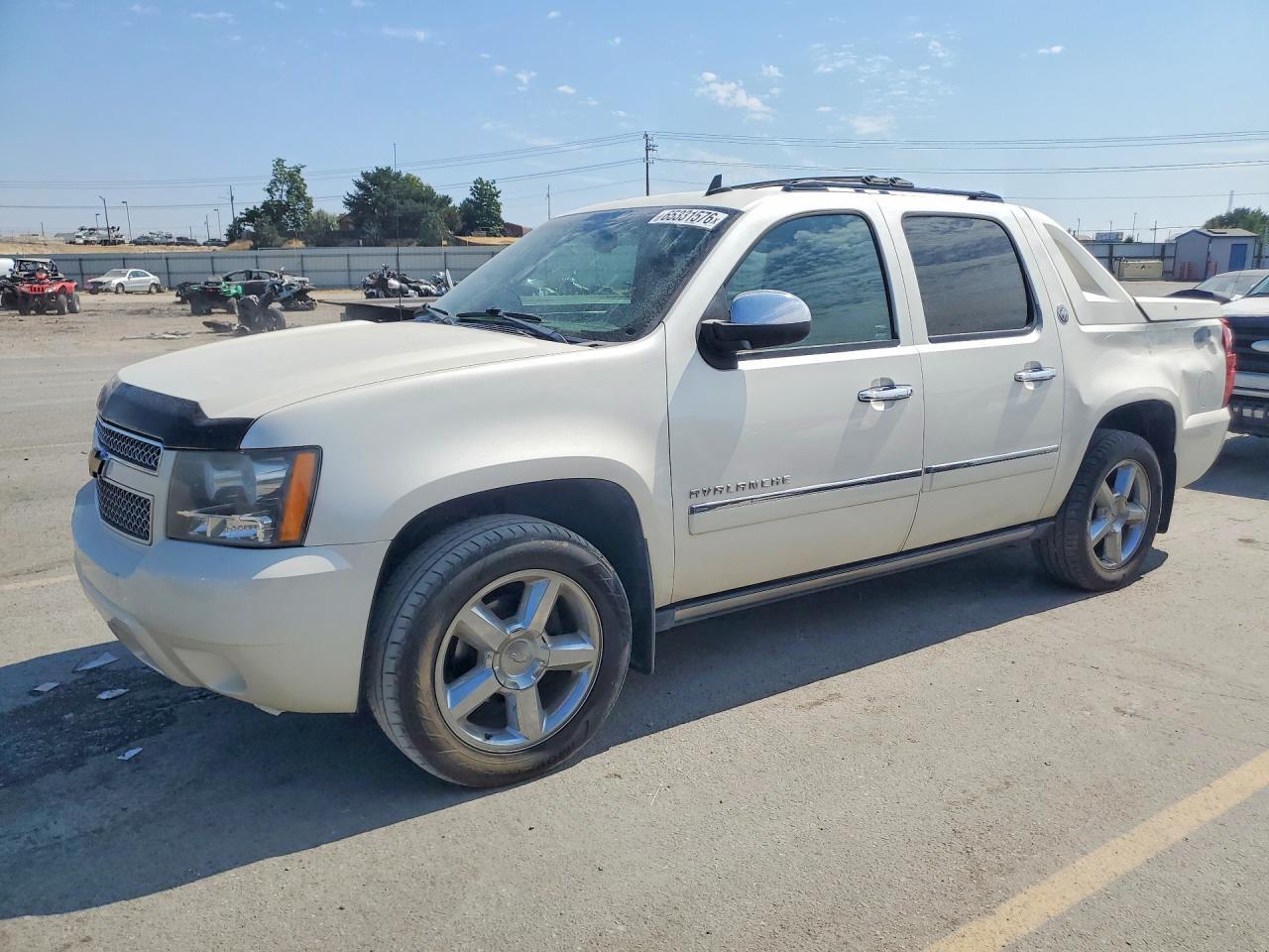 2013 CHEVROLET AVALANCHE 3GNTKGE78DG177992