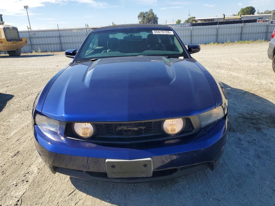 2010 FORD MUSTANG GT — Фото 5 из 12